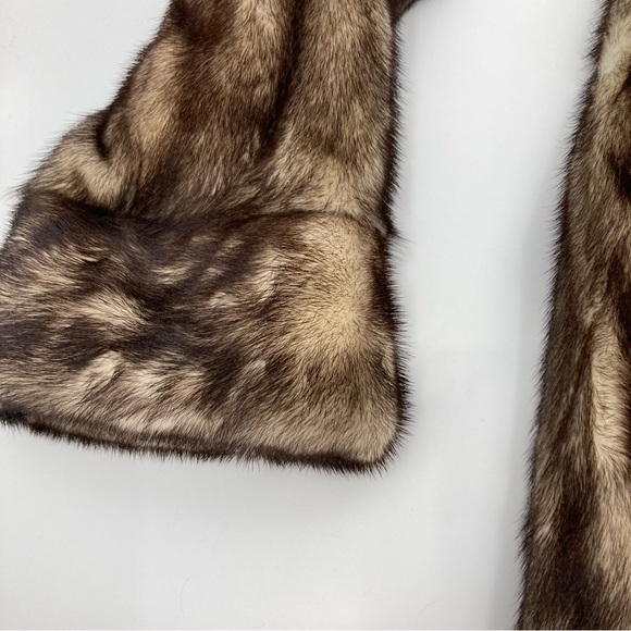 NEW! Beautifully Canadian Bleached Mink Jacket - Size 10 - Picture 7 of 12